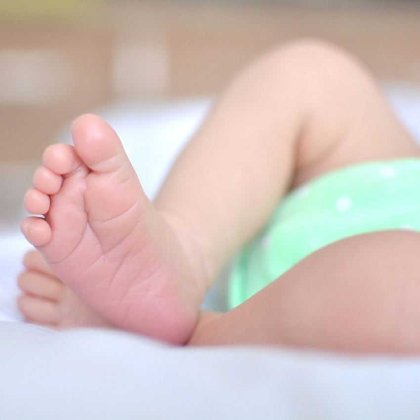 Pomada antiassadura e óleo hidratante: você sabe o que está passando no seu bebê?